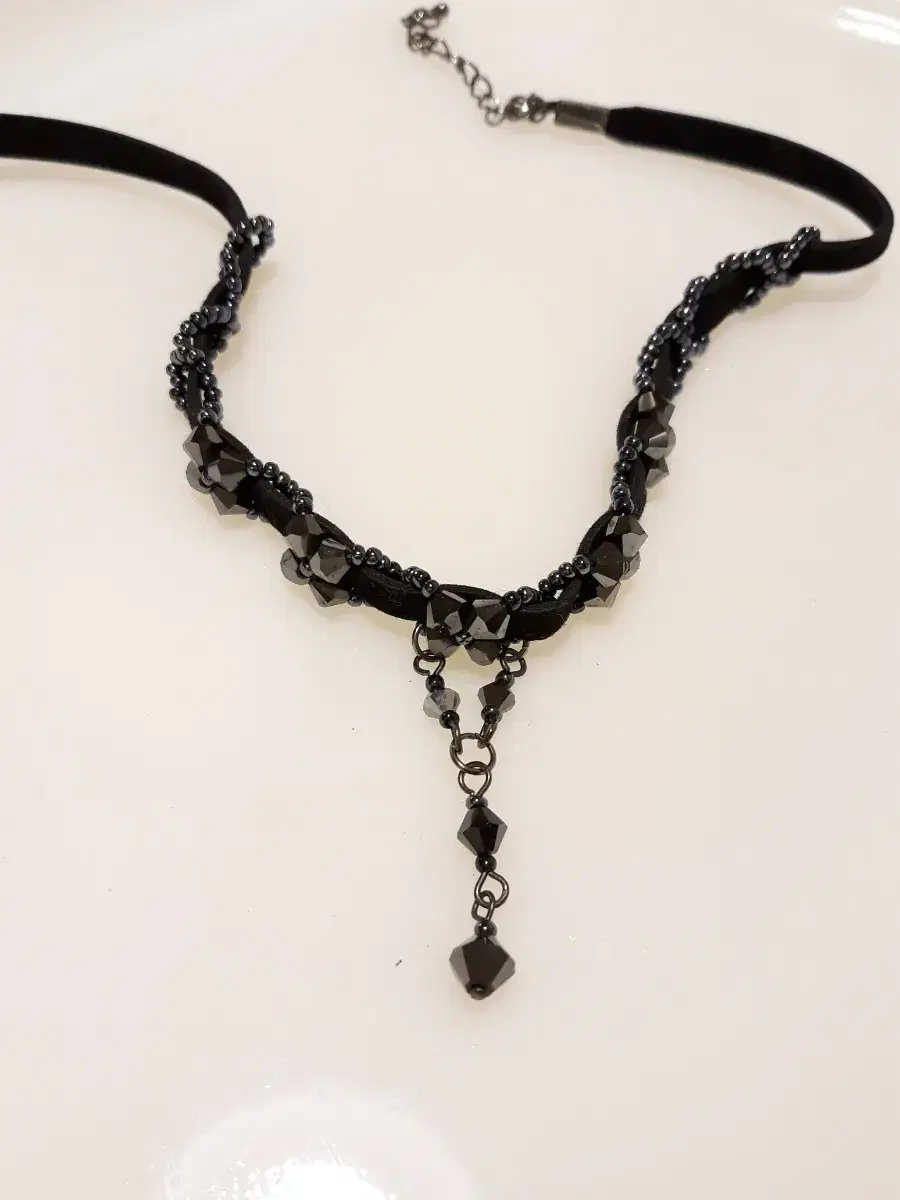 1645th~Necklace (beads)