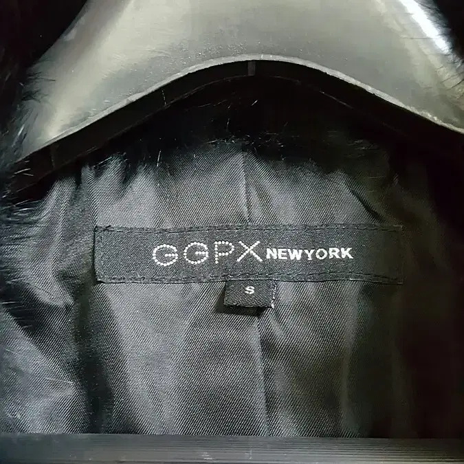 ggpx 라쿤카라 코트