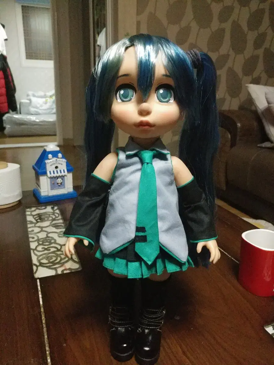 Rapunzel Hatsune Miku Custom