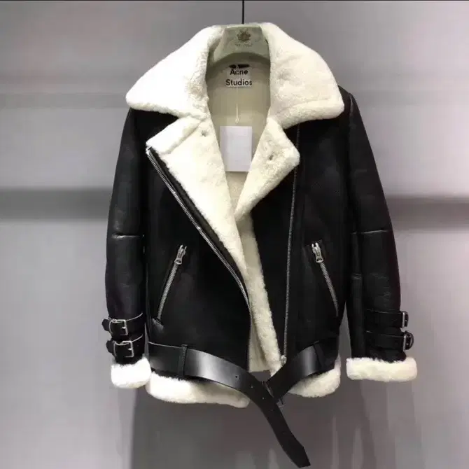 아크네 스타일 무스탕 acne studio