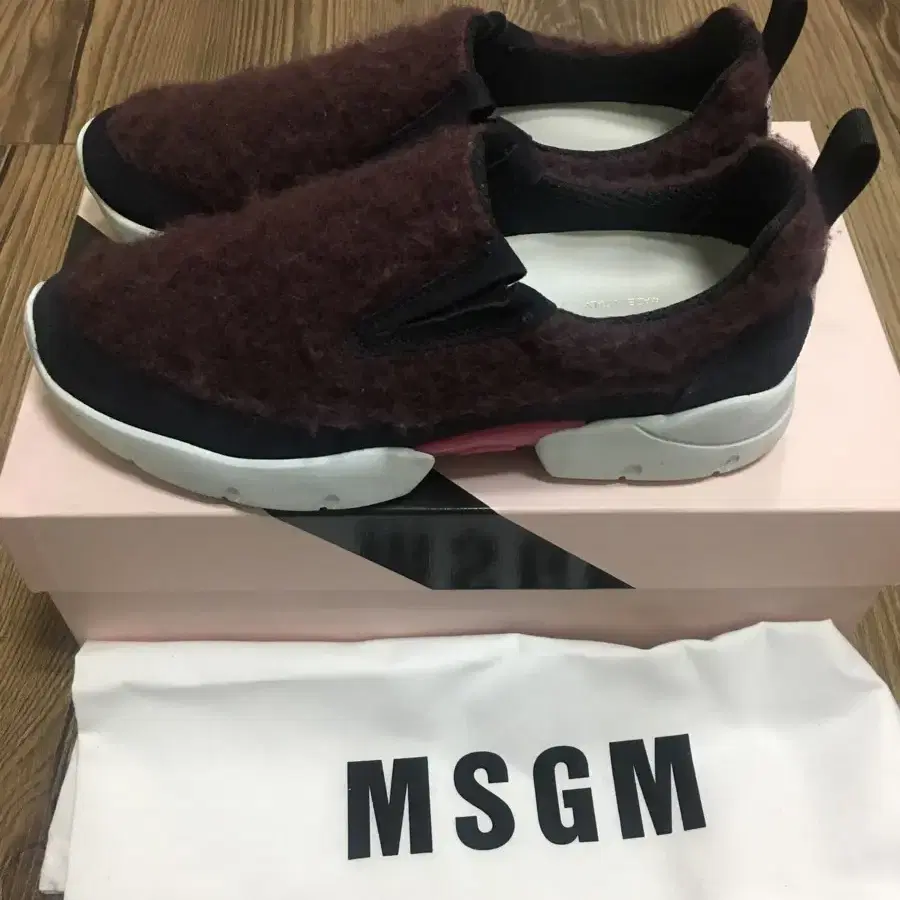 msgm / scarpra donna shoes/ 38 / 240 슬립온