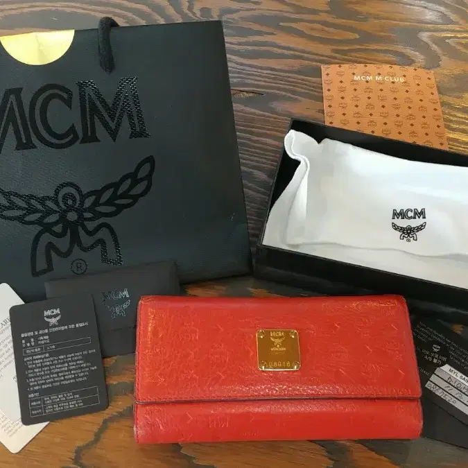 MCM 장지갑