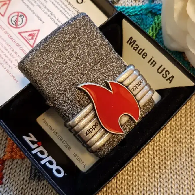 정품 29663 ZIPPO RED VINTAGE WRAP 새 지포라이터