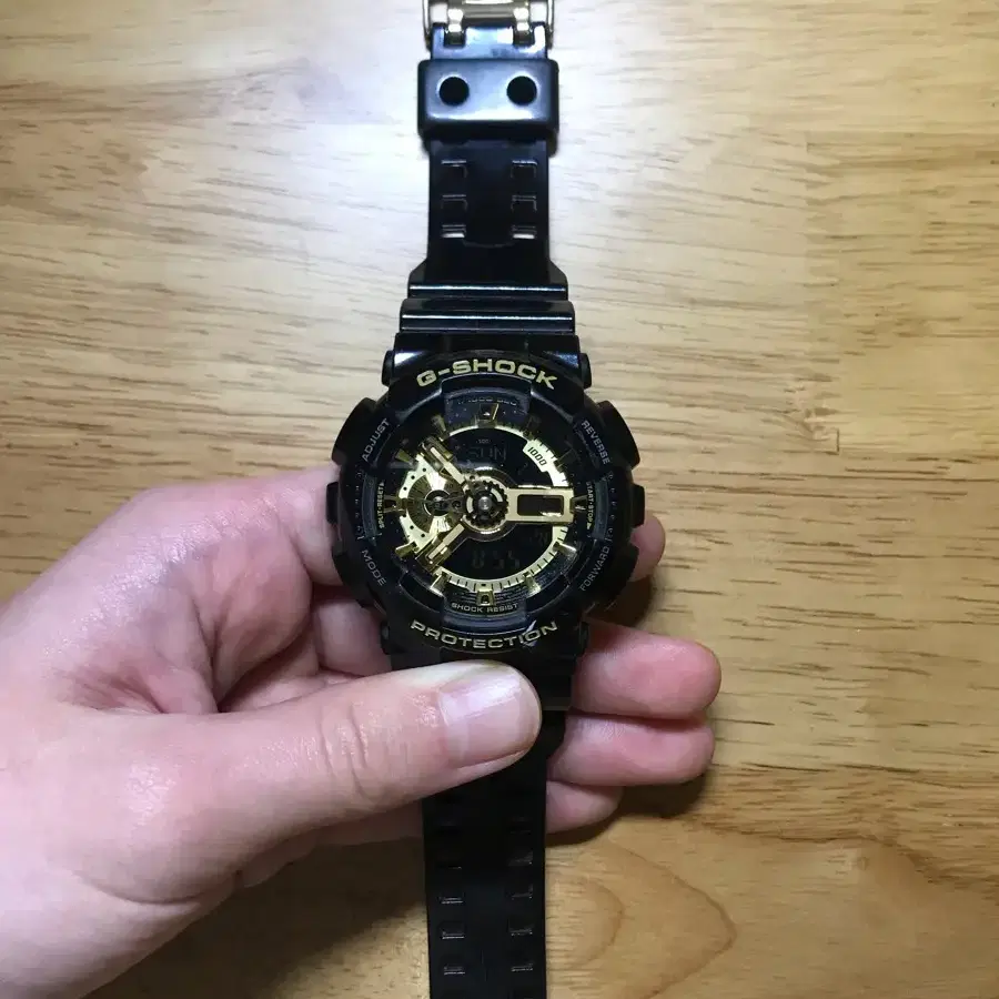 G-shock 흑금