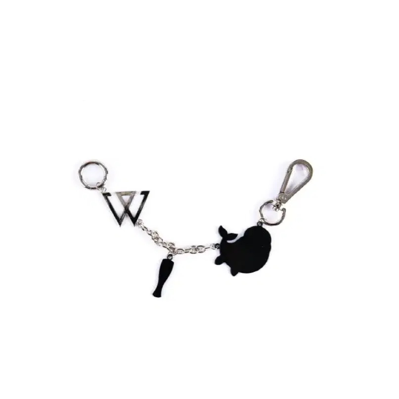 위너 고래 키링 (WHALE BAG CHARM)