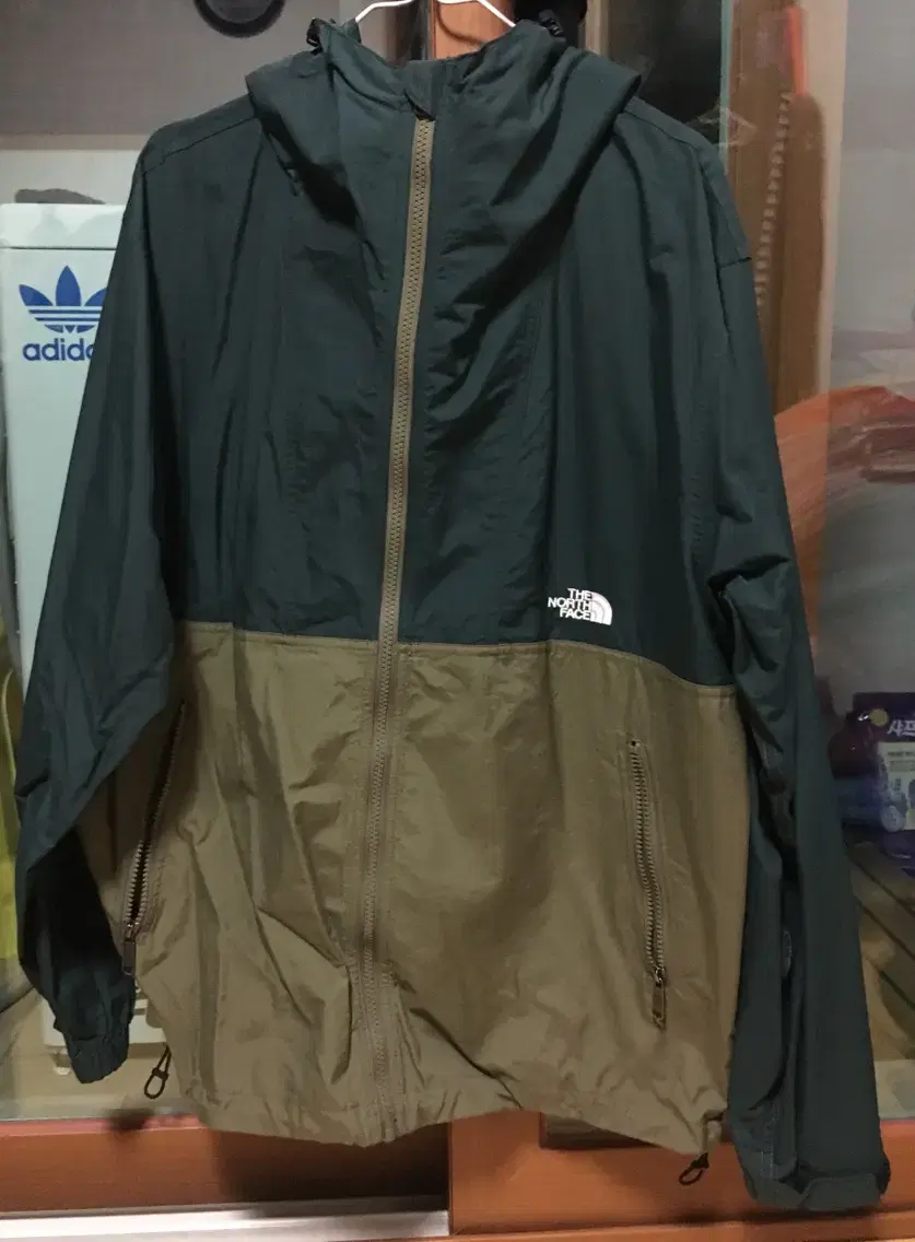 thenorthface 일본 노스페이스 바람막이 L