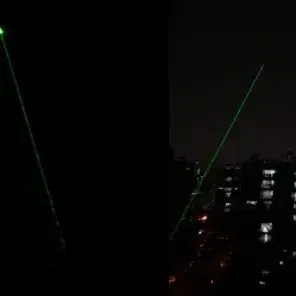 GREEN LASERPOINTER 
팝니다.