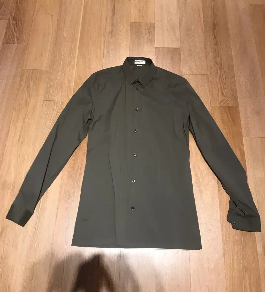 Balenciaga Men's shirt size S