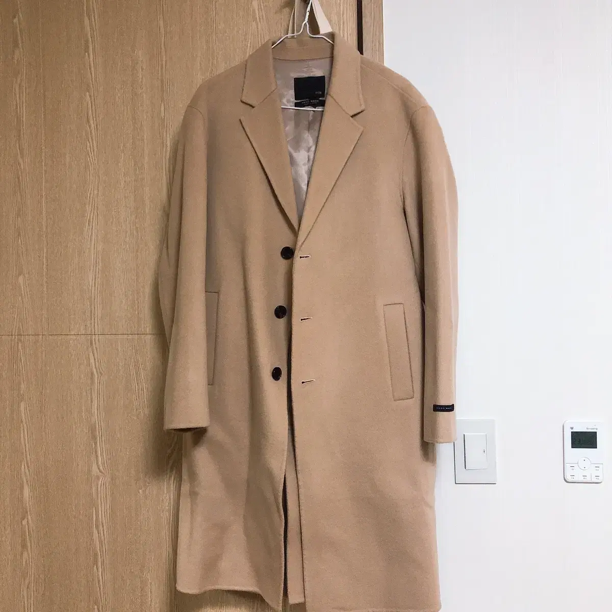 Handmade bom coat beige