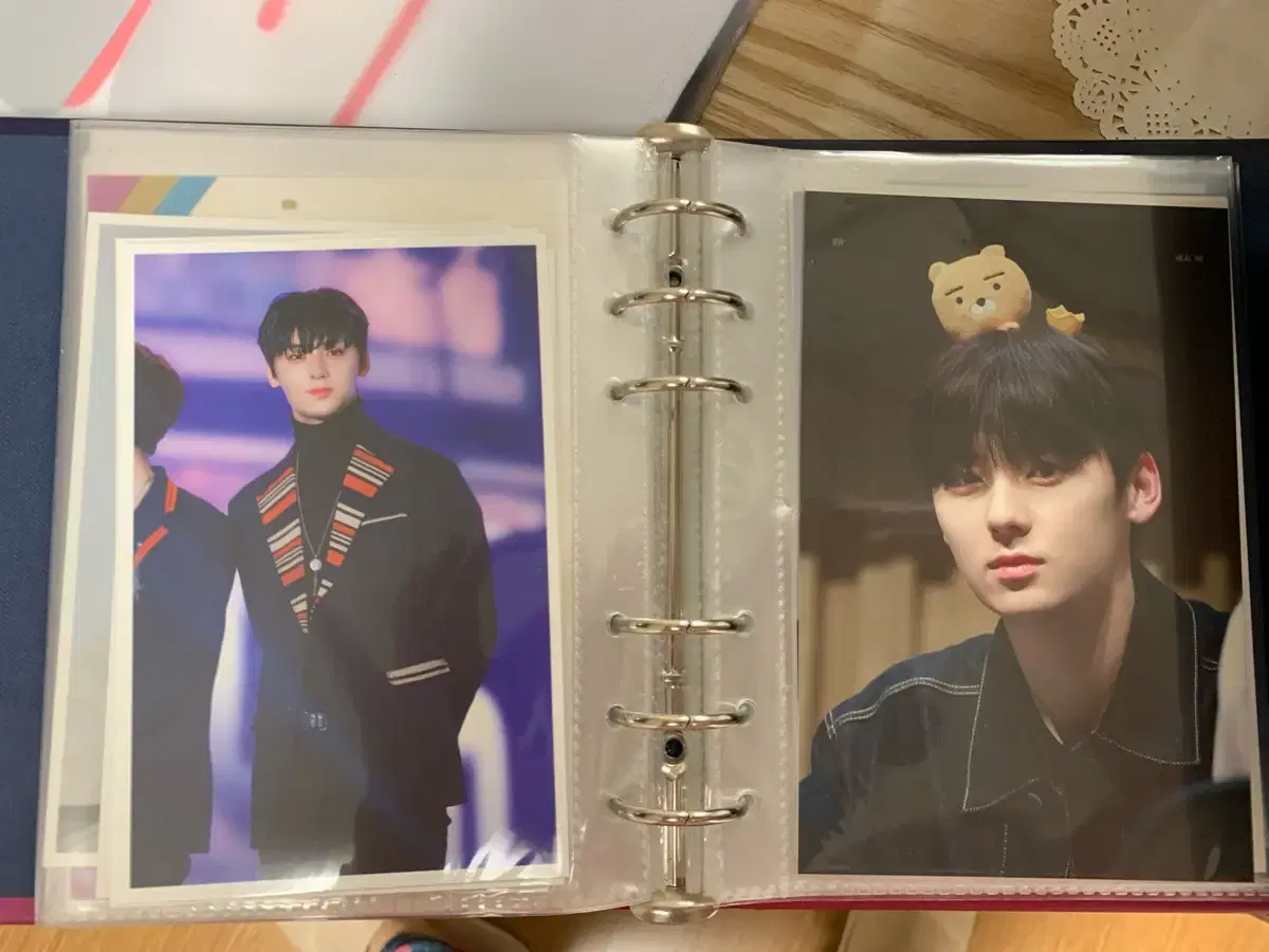 Hwang Minhyun Postcard