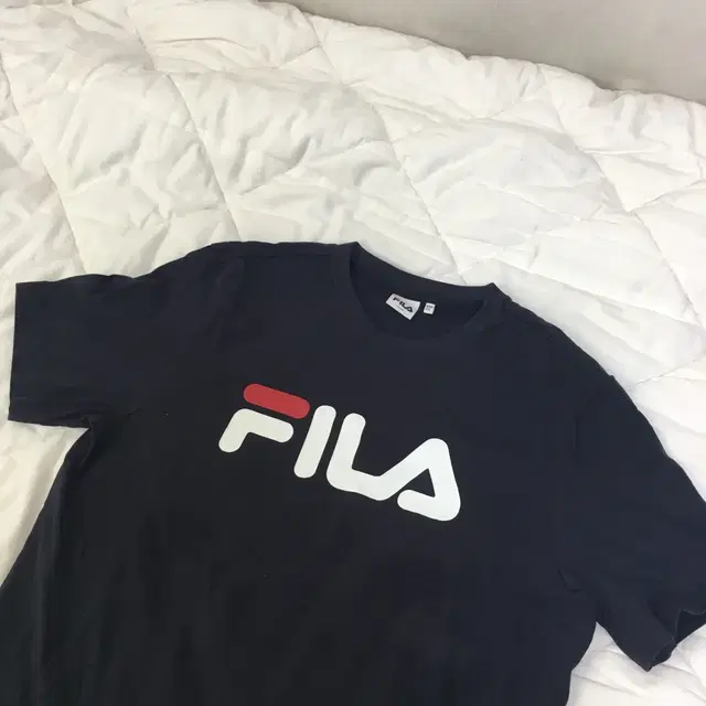 FILA 반팔티셔츠