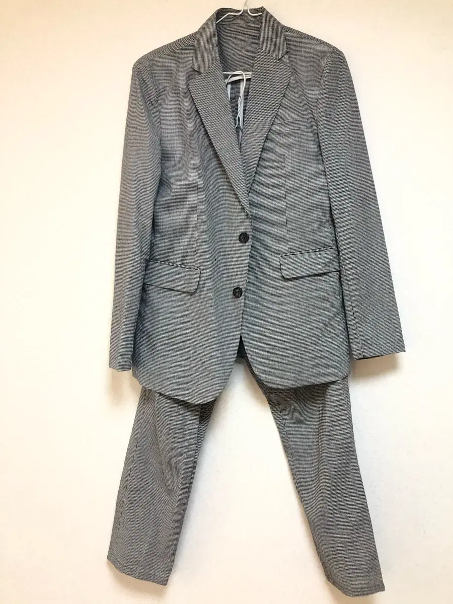 Men's checkered suit